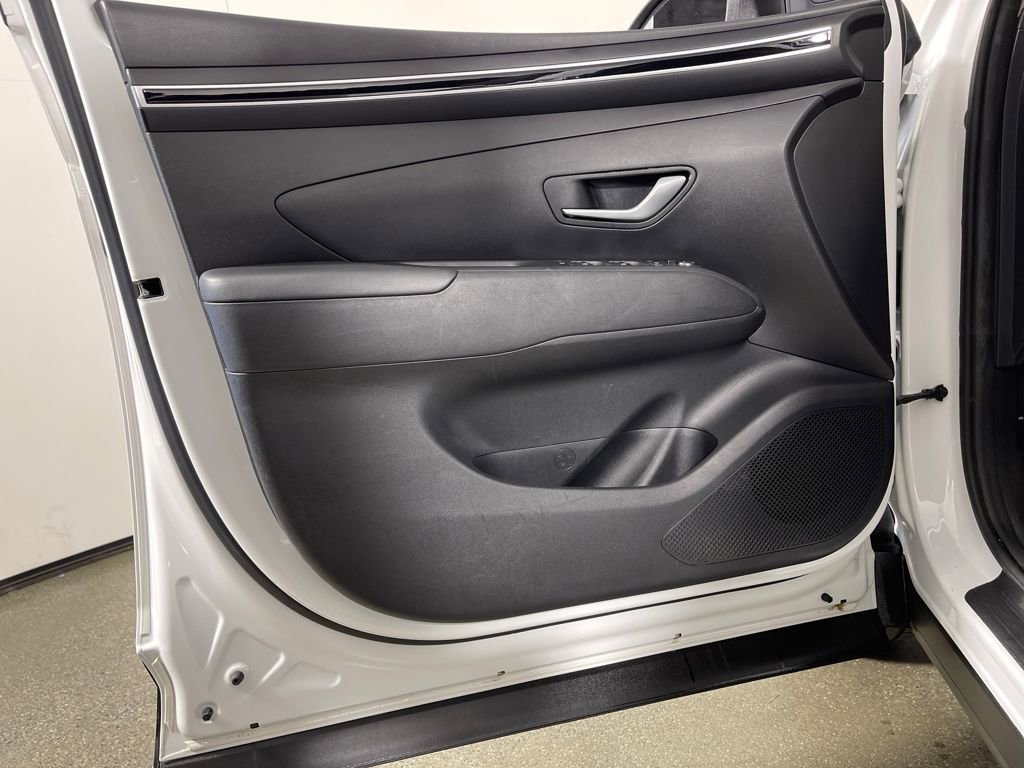 Certified 2023 Hyundai Tucson SE image 19