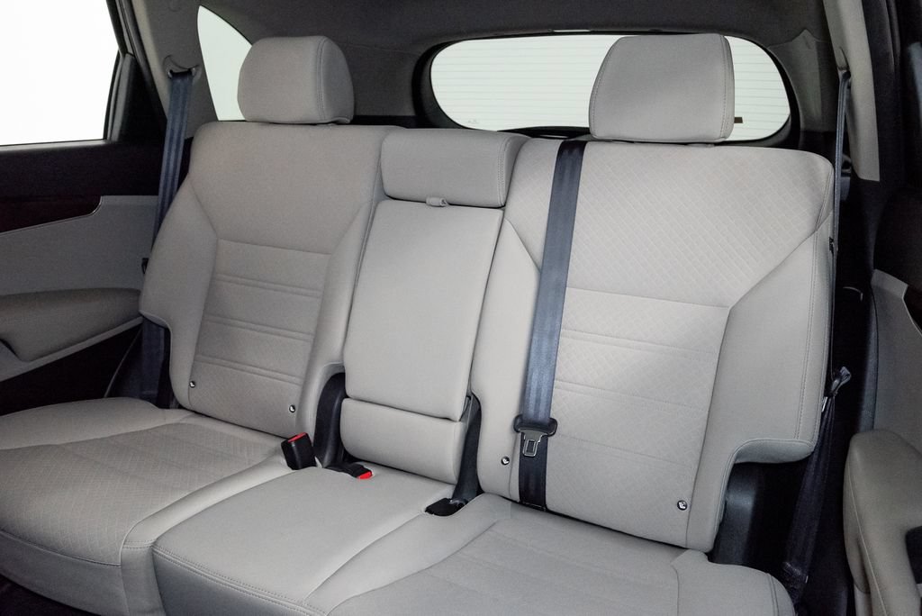 Used 2016 Kia Sorento FWD w/ LX Convenience Package image 22