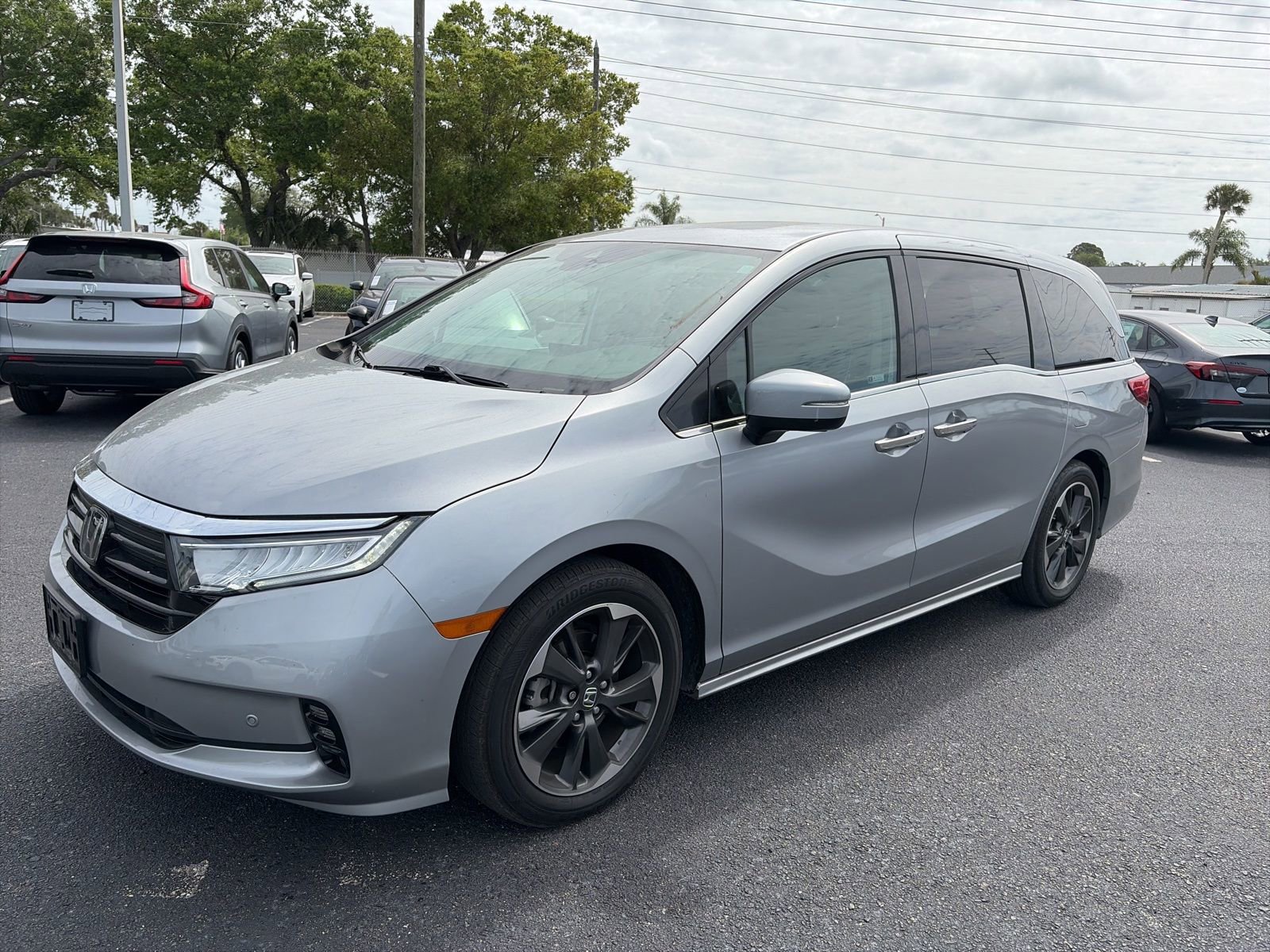 Certified 2023 Honda Odyssey Elite image 3