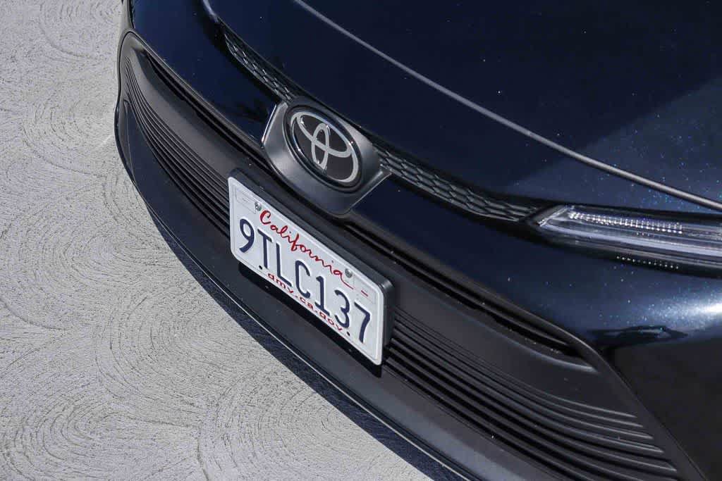 Used 2025 Toyota Corolla LE FWD image 8