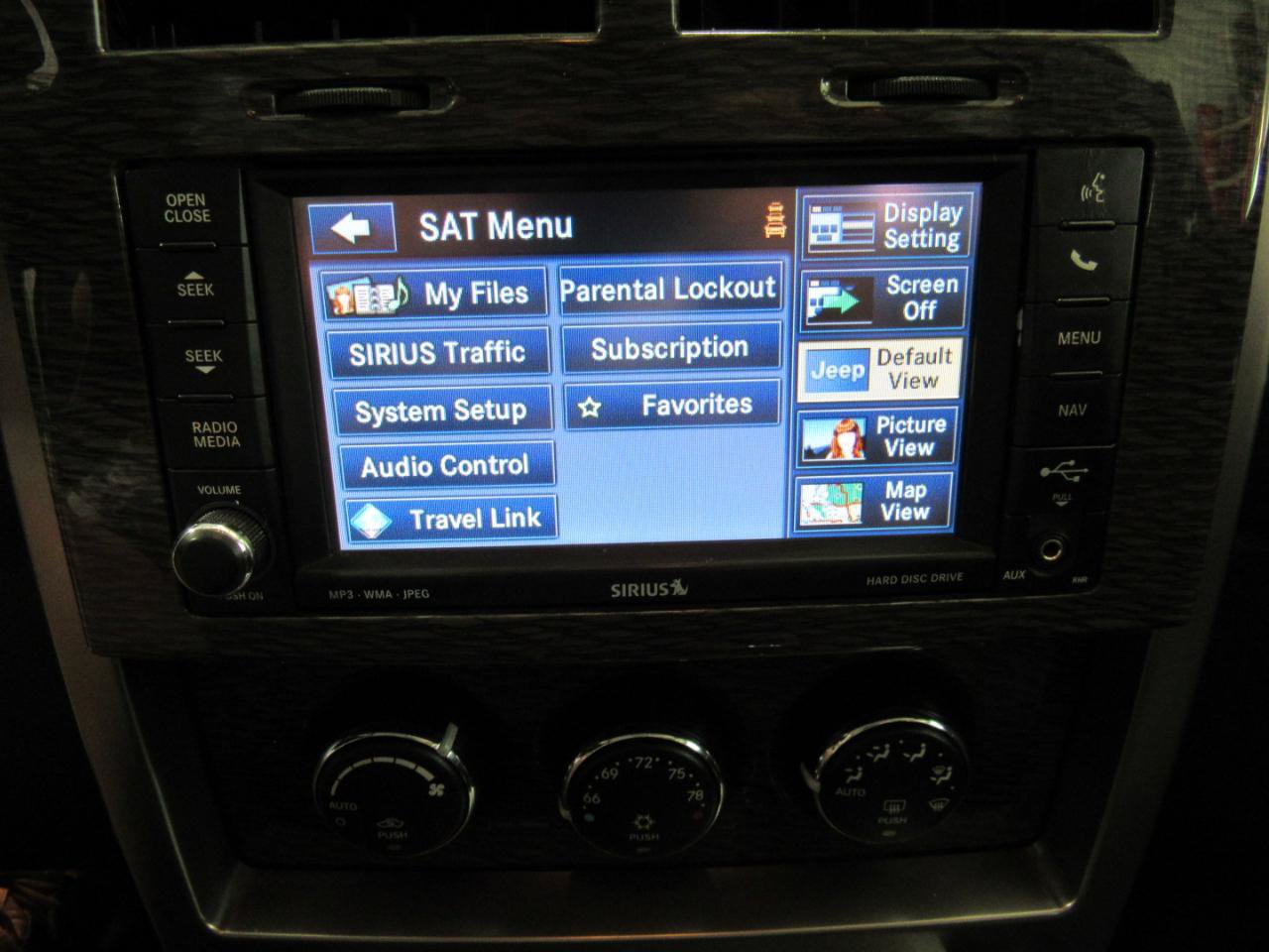 Used 2012 Jeep Liberty Limited Jet w/ Chrome Accents Group AWD/4WD image 20