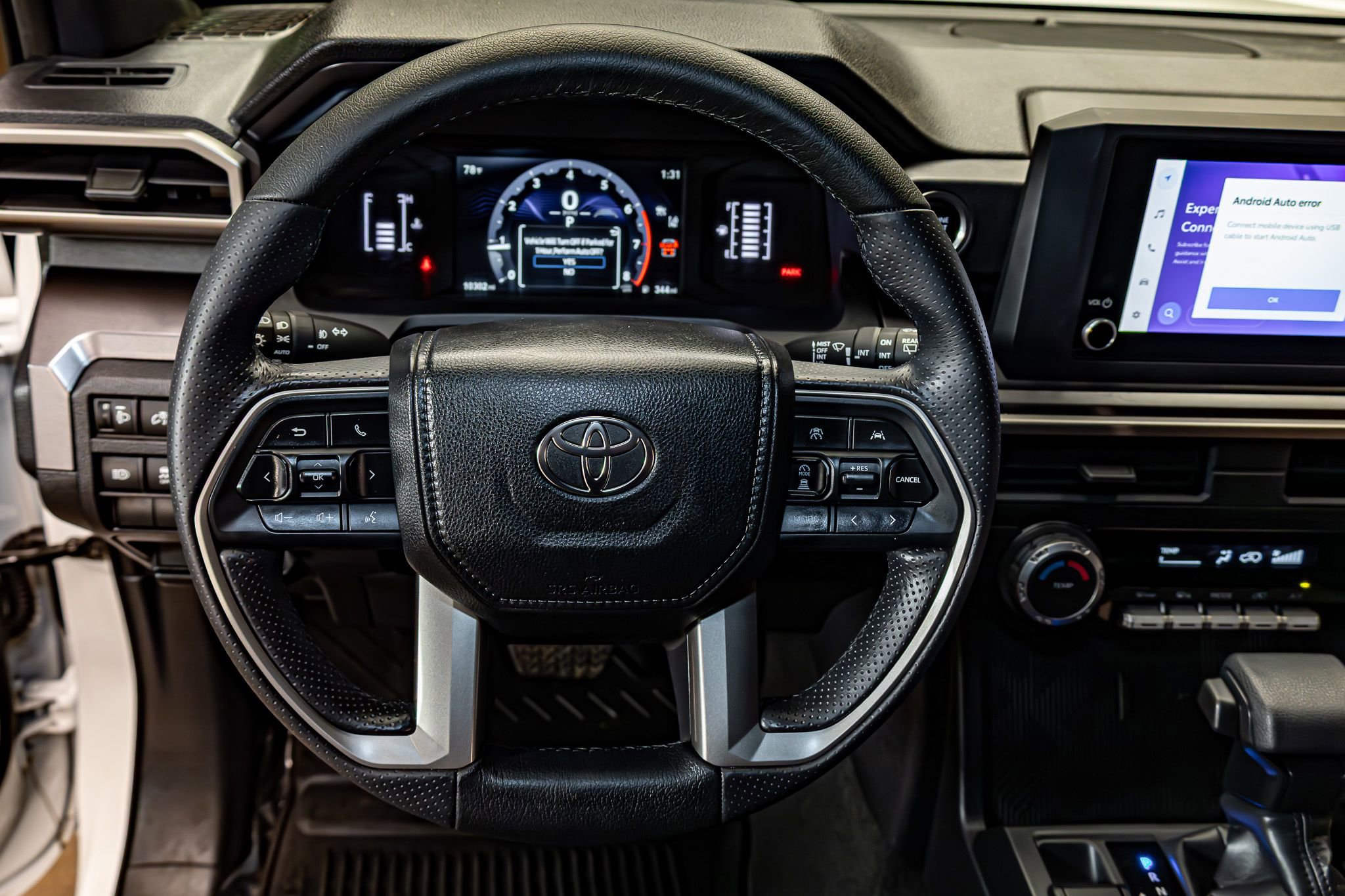 Used 2025 Toyota 4Runner SR5 AWD/4WD image 18