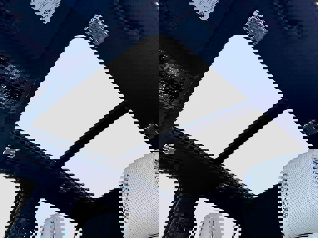 New 2026 Cadillac Escalade Platinum Sport w/ LPO, ONYX Package image 24