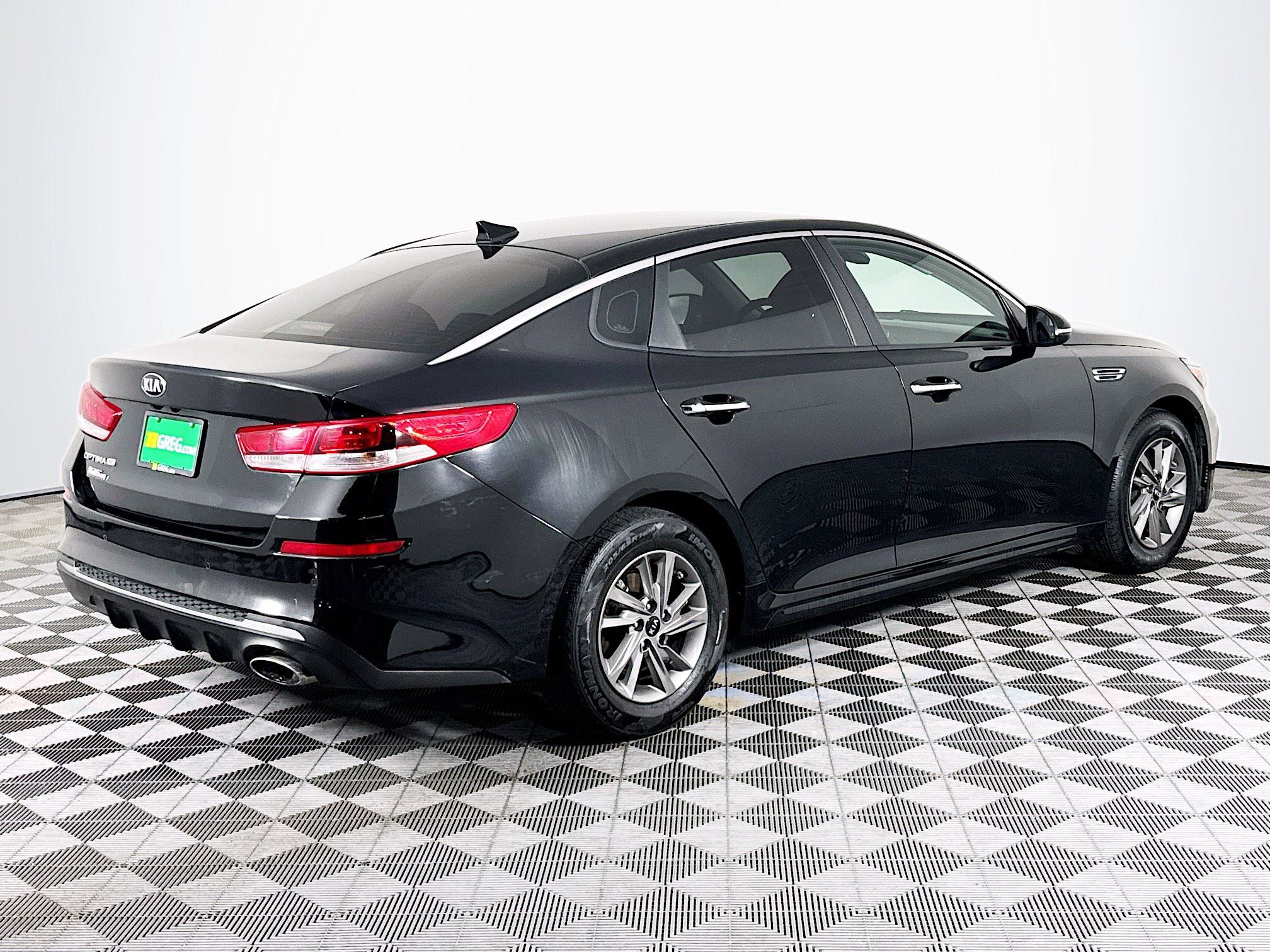 Used 2020 Kia Optima LX FWD image 10
