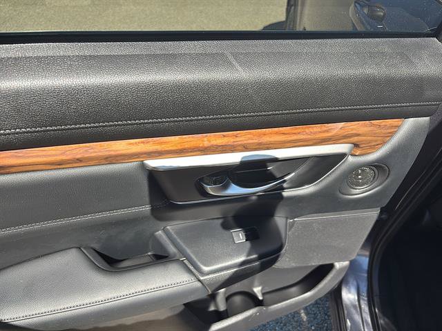 Used 2022 Honda CR-V Touring image 16