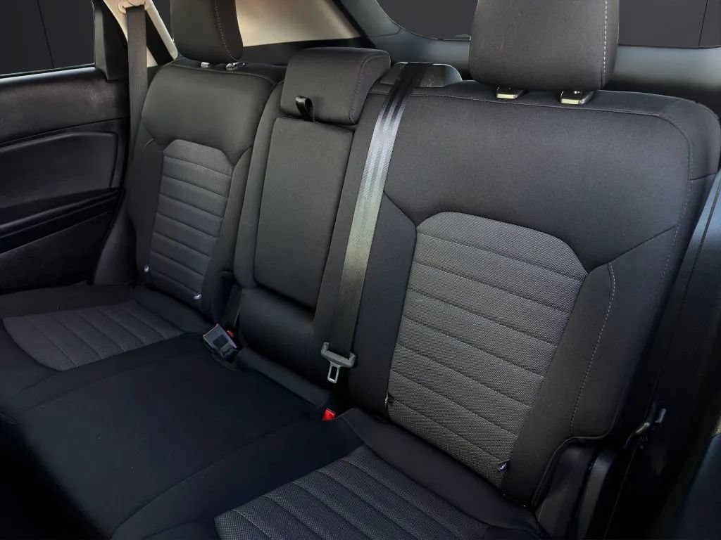 Used 2024 Ford Edge SE AWD/4WD image 21