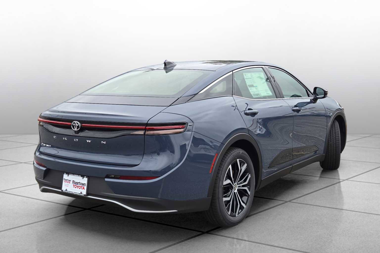 New 2026 Toyota Crown XLE image 17