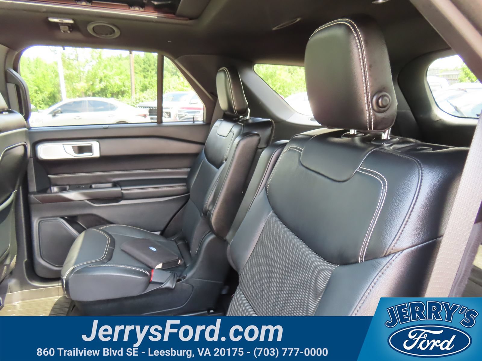 Certified 2020 Ford Explorer ST w/ Premium Technology Package AWD/4WD image 36