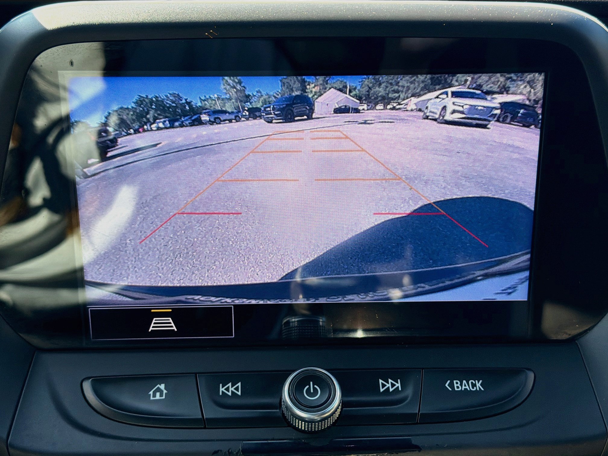 Used 2021 Chevrolet Camaro LT w/ Technology Package RWD image 28