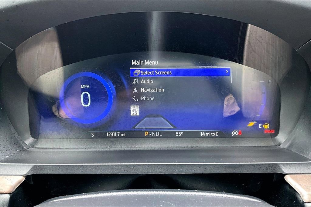 Certified 2023 Ford Explorer Platinum w/ Technology Package AWD/4WD image 20