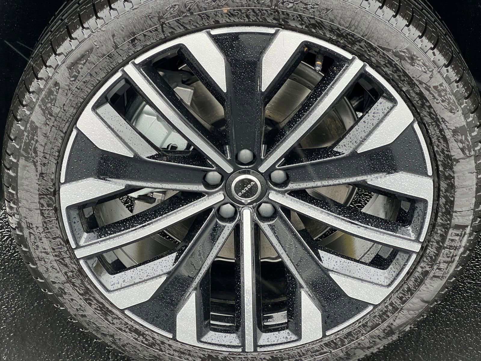 New 2026 Volvo XC90 B6 Ultra image 10