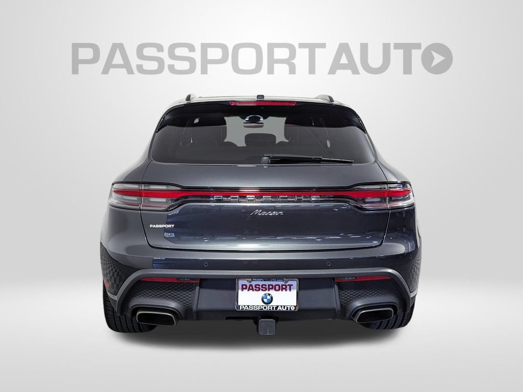 Used 2025 Porsche Macan AWD/4WD image 6