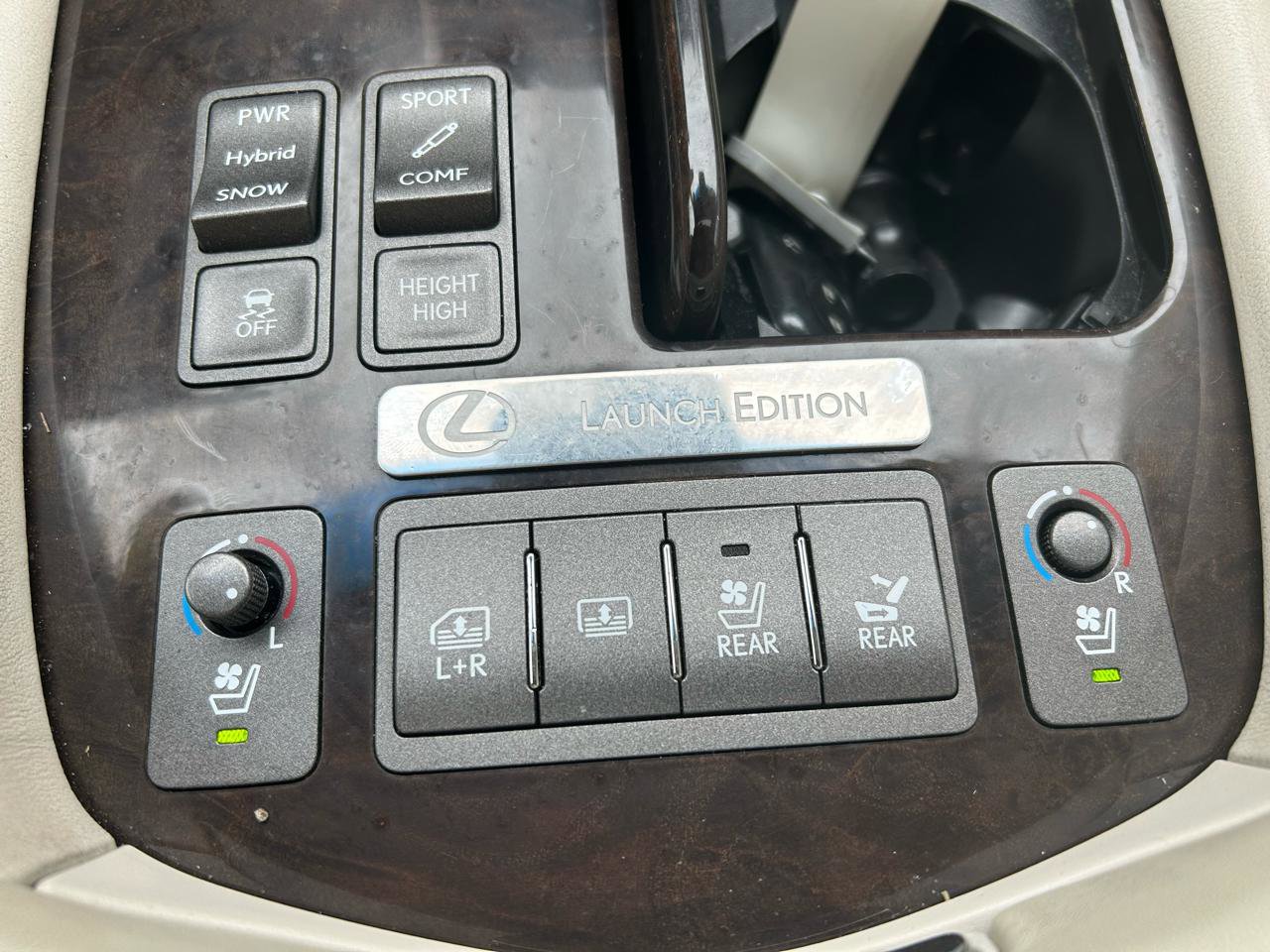 Used 2008 Lexus LS 600h L image 31