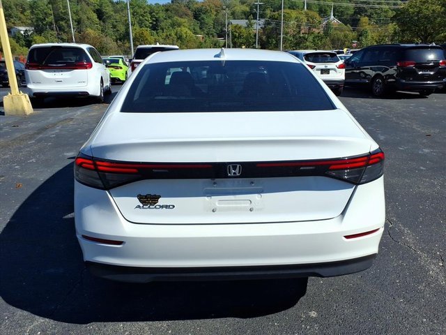 Used 2023 Honda Accord LX image 15