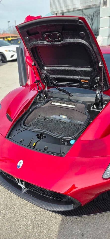 Used 2022 Maserati MC20 Coupe RWD image 18