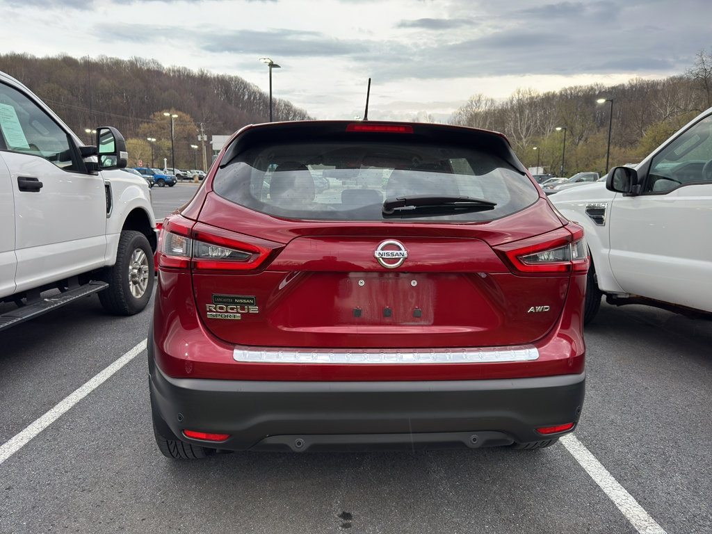 Used 2022 Nissan Rogue Sport S image 10