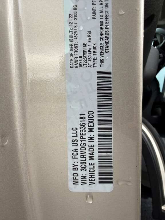 Used 2023 RAM ProMaster 2500 w/ Convenience Group FWD image 35