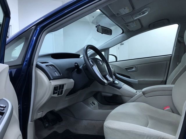 Used 2011 Toyota Prius Two image 11