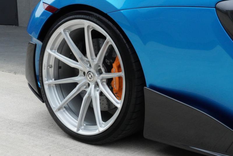 Used 2020 McLaren 600LT Spider RWD image 31