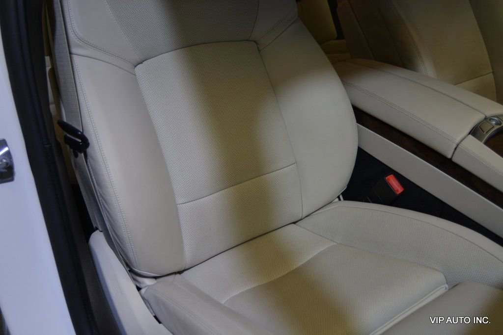 Used 2014 BMW 740i image 16