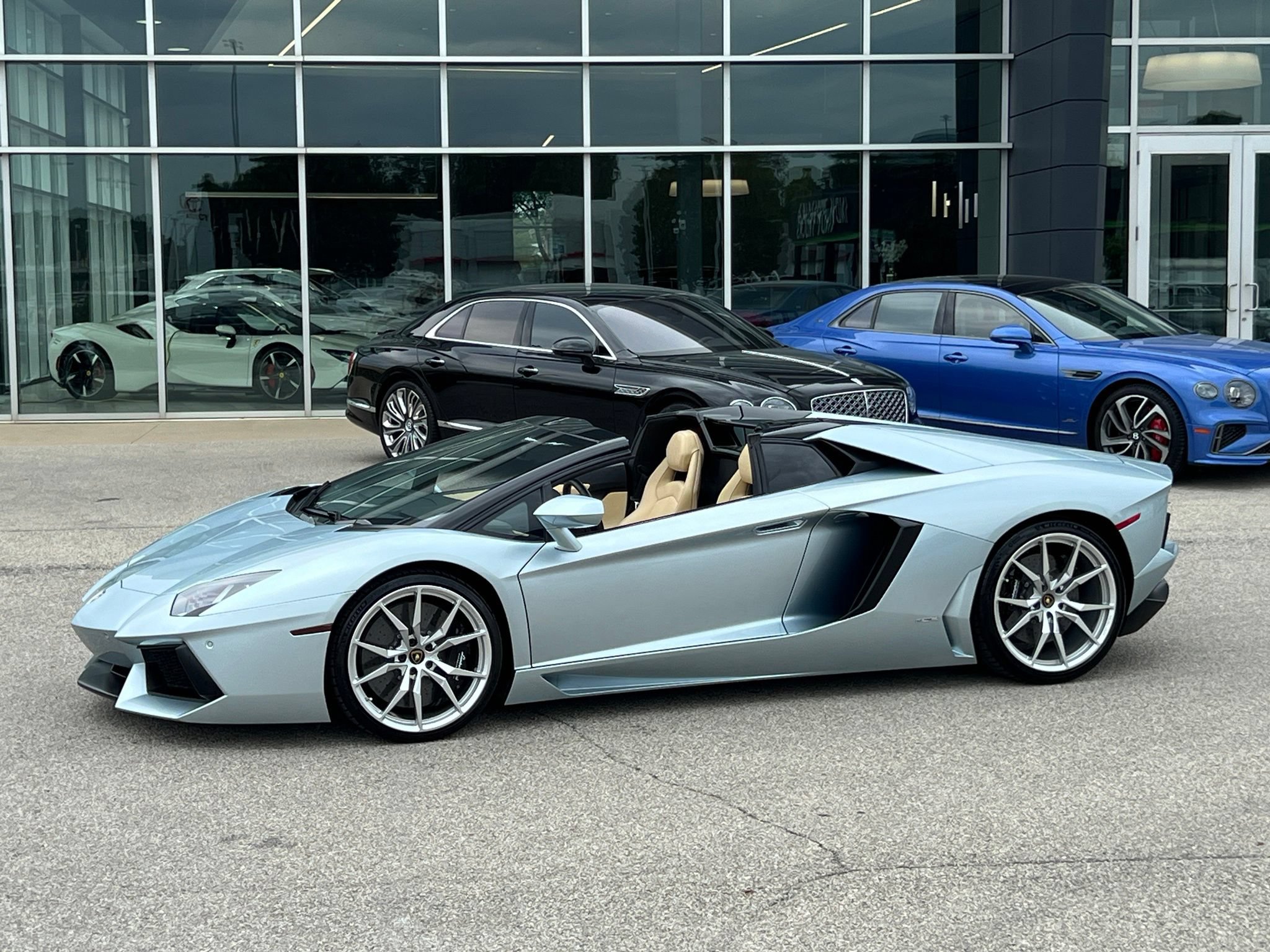 Used 2013 Lamborghini Aventador LP 700-4 AWD/4WD image 9