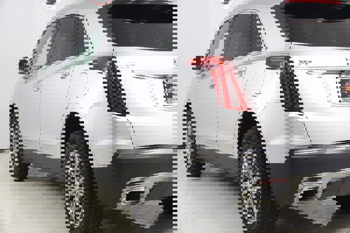 Used 2020 Cadillac XT5 Premium Luxury image 24