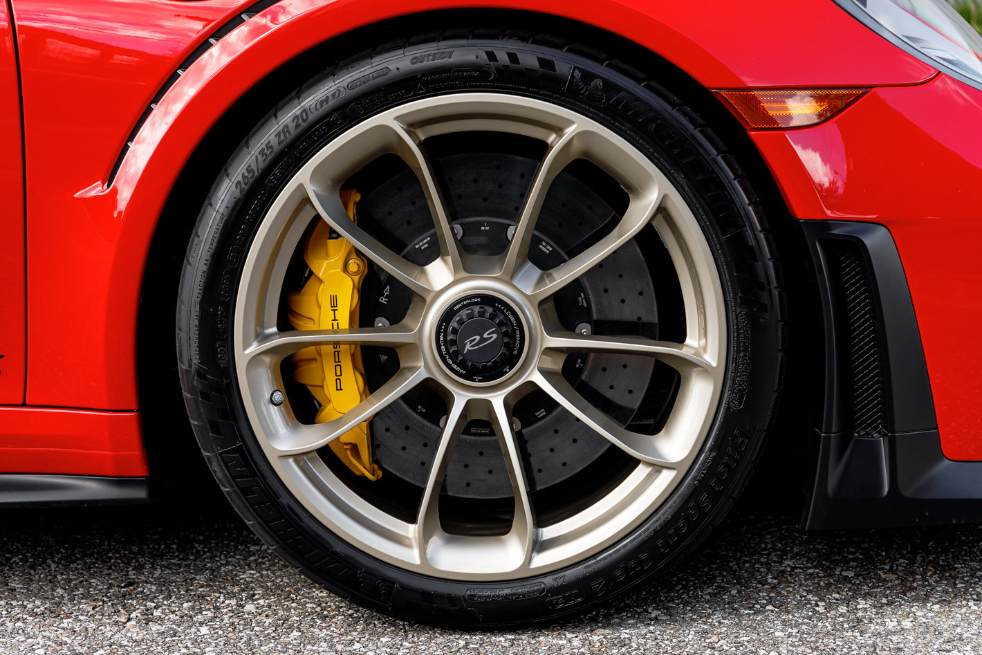 Used 2018 Porsche 911 GT2 RS RWD image 7