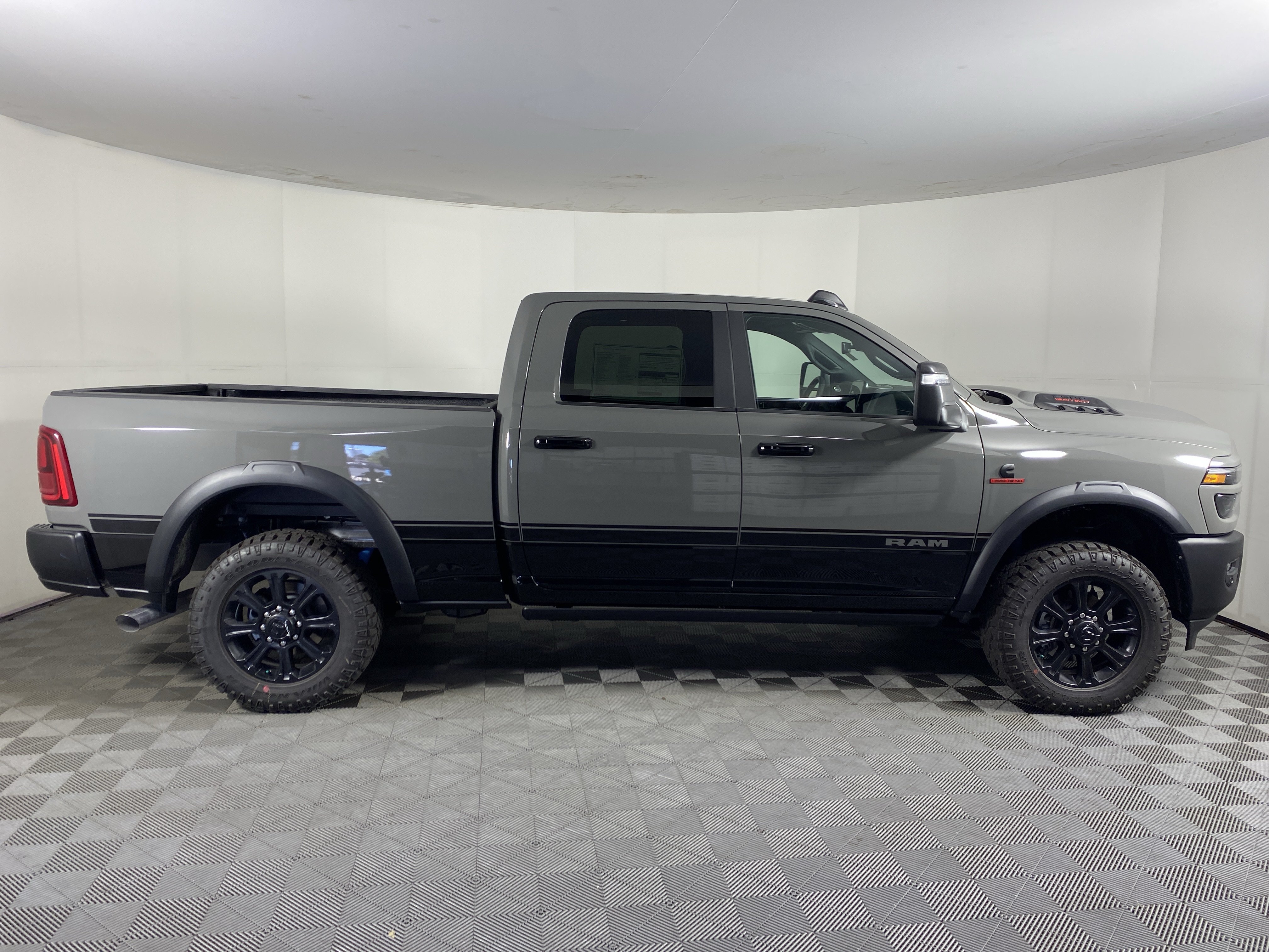 New 2026 RAM 2500 Rebel w/ Rebel Level 2 Equipment Group AWD/4WD image 7