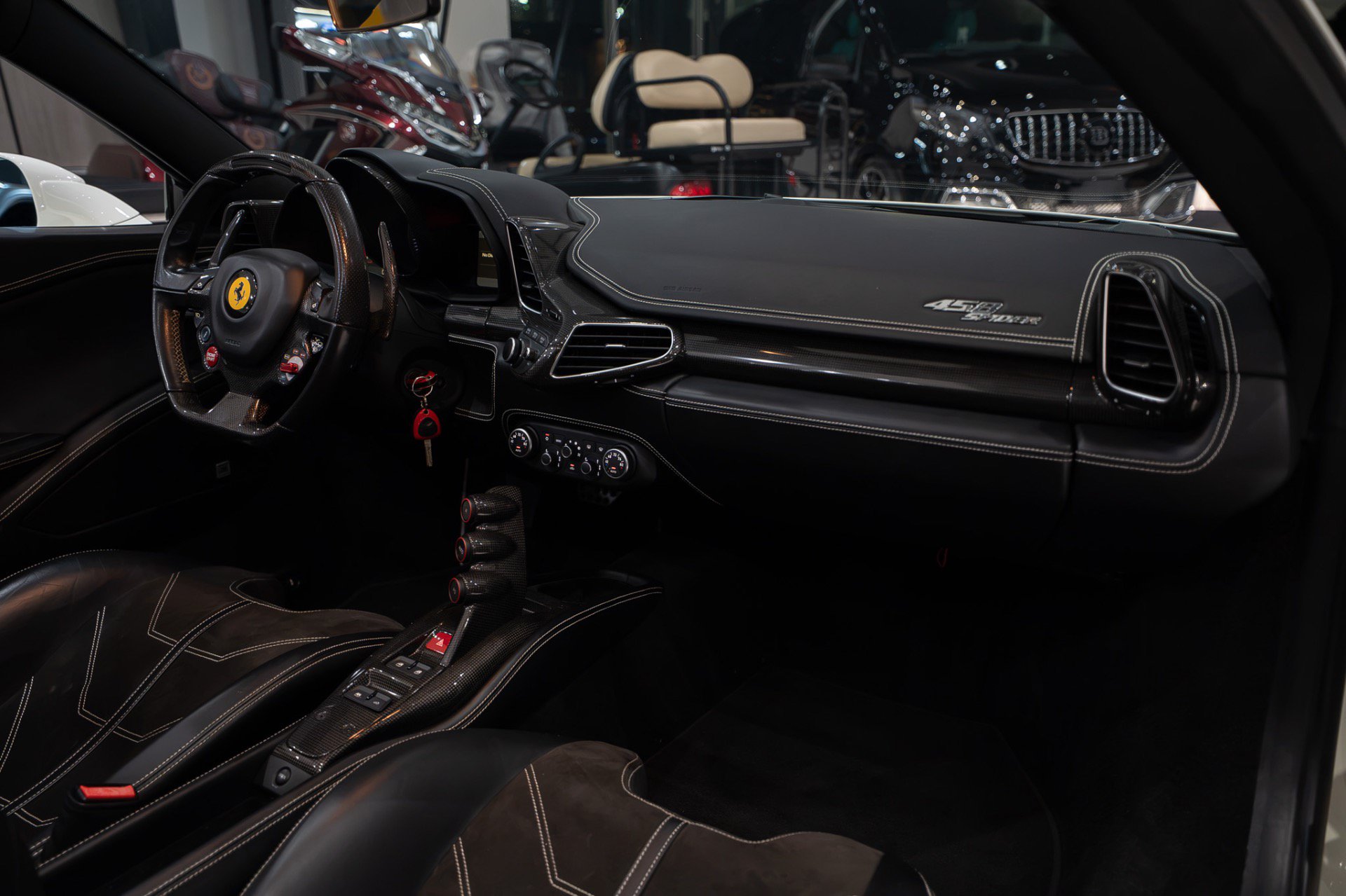 Used 2013 Ferrari 458 Spider RWD image 27