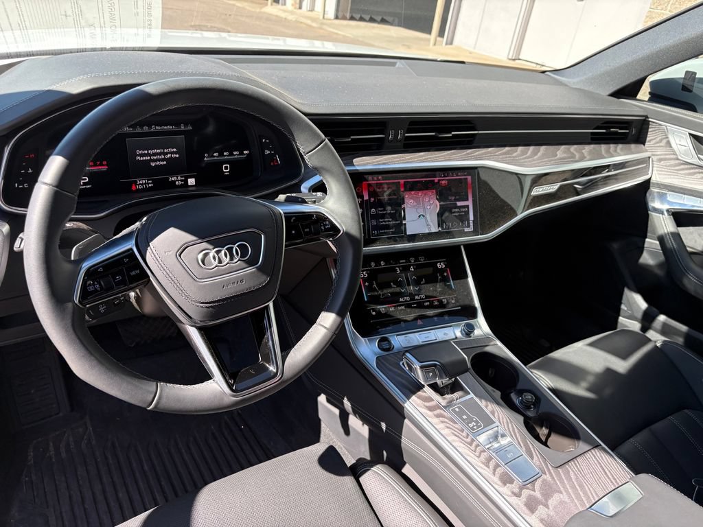 Used 2025 Audi A6 3.0T allroad Prestige AWD/4WD image 19