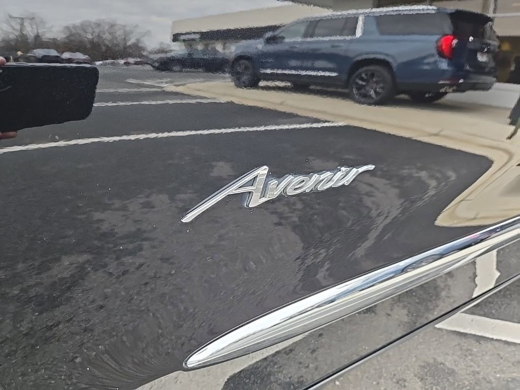 Used 2020 Buick Enclave Avenir image 10