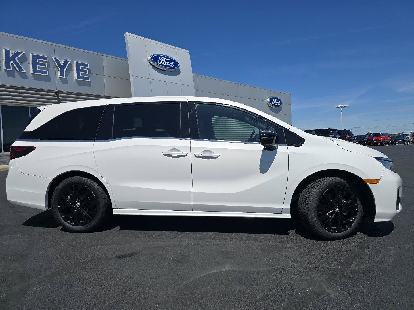 Used 2025 Honda Odyssey Sport-L image 16