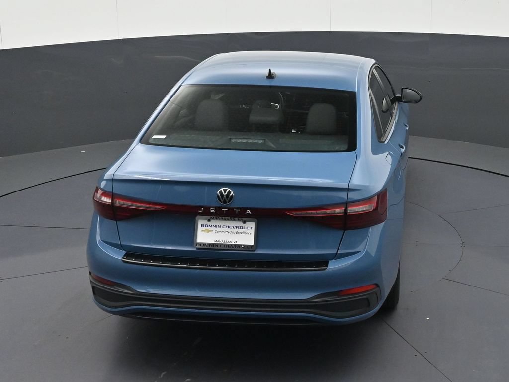 Used 2025 Volkswagen Jetta Sport FWD image 25