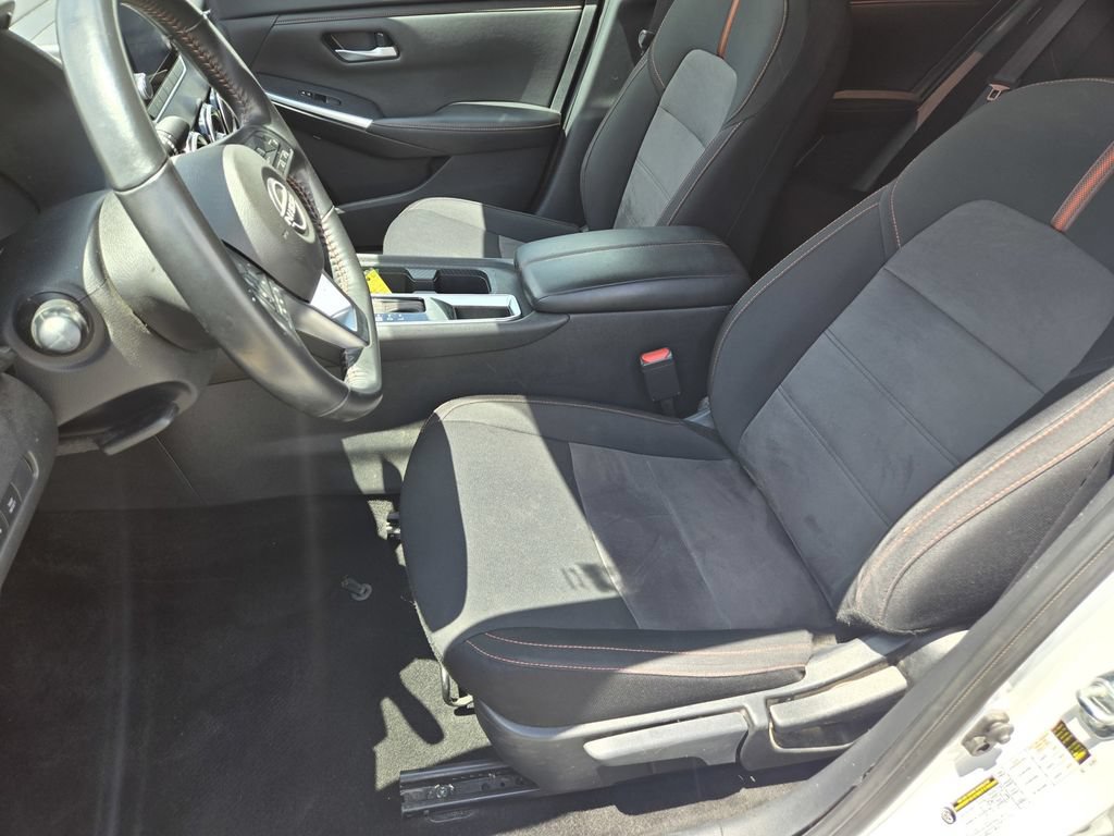 Certified 2024 Nissan Sentra SR FWD image 12