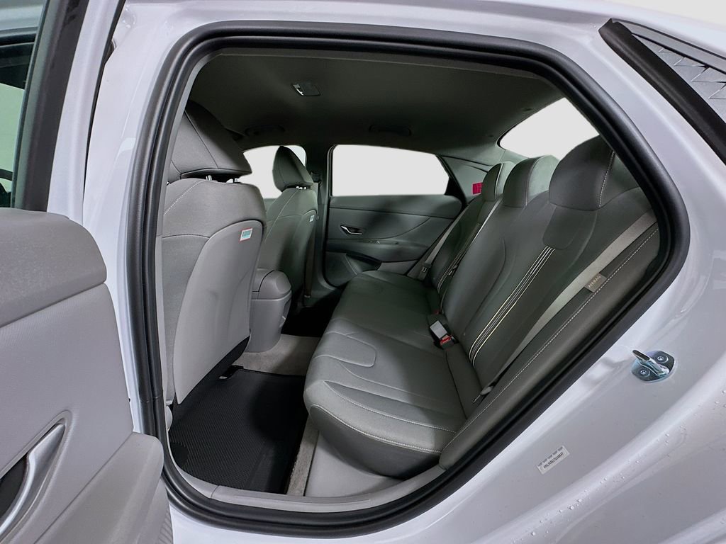 New 2026 Hyundai Elantra Sport image 16
