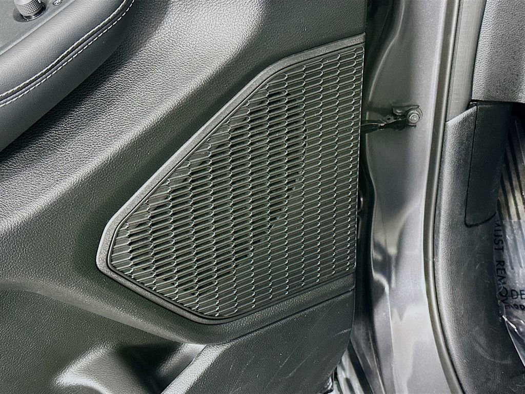 Certified 2024 Jeep Grand Cherokee Altitude image 29