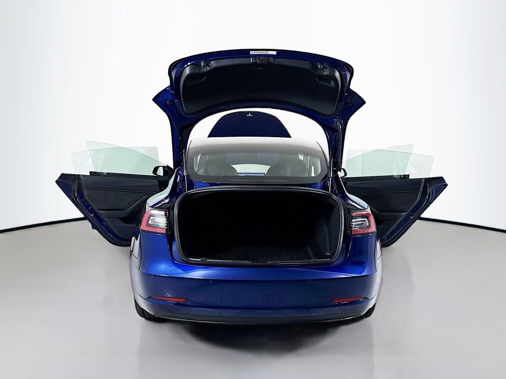 Used 2018 Tesla Model 3 Long Range image 31