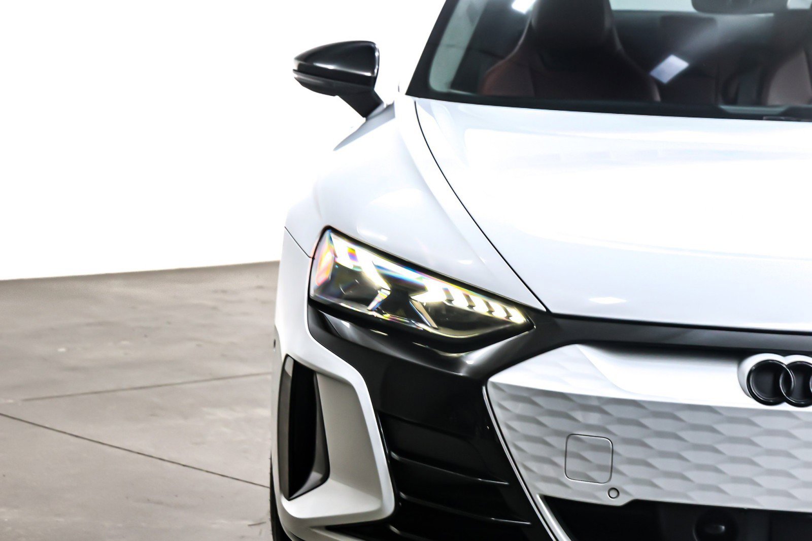 Used 2024 Audi RS e-tron GT image 15