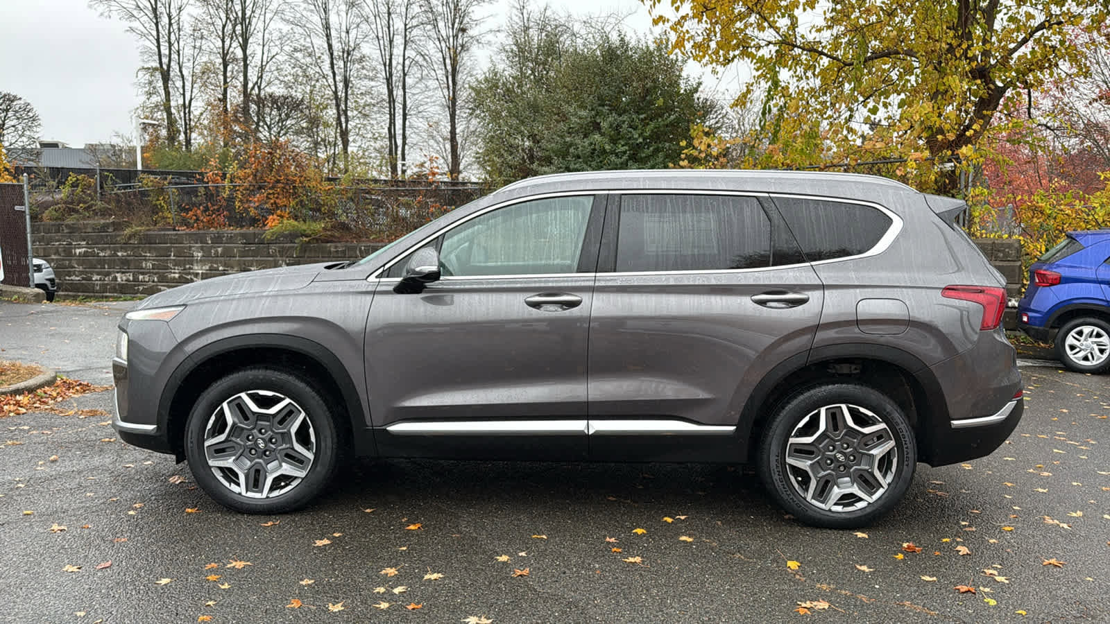 Used 2022 Hyundai Santa Fe SEL Premium w/ Cargo Package image 6