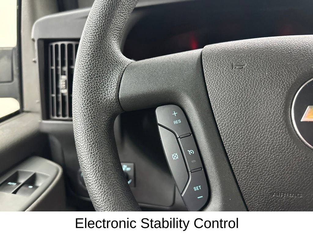 Used 2019 Chevrolet Express 3500 LT w/ LT Preferred Equipment Group RWD image 32