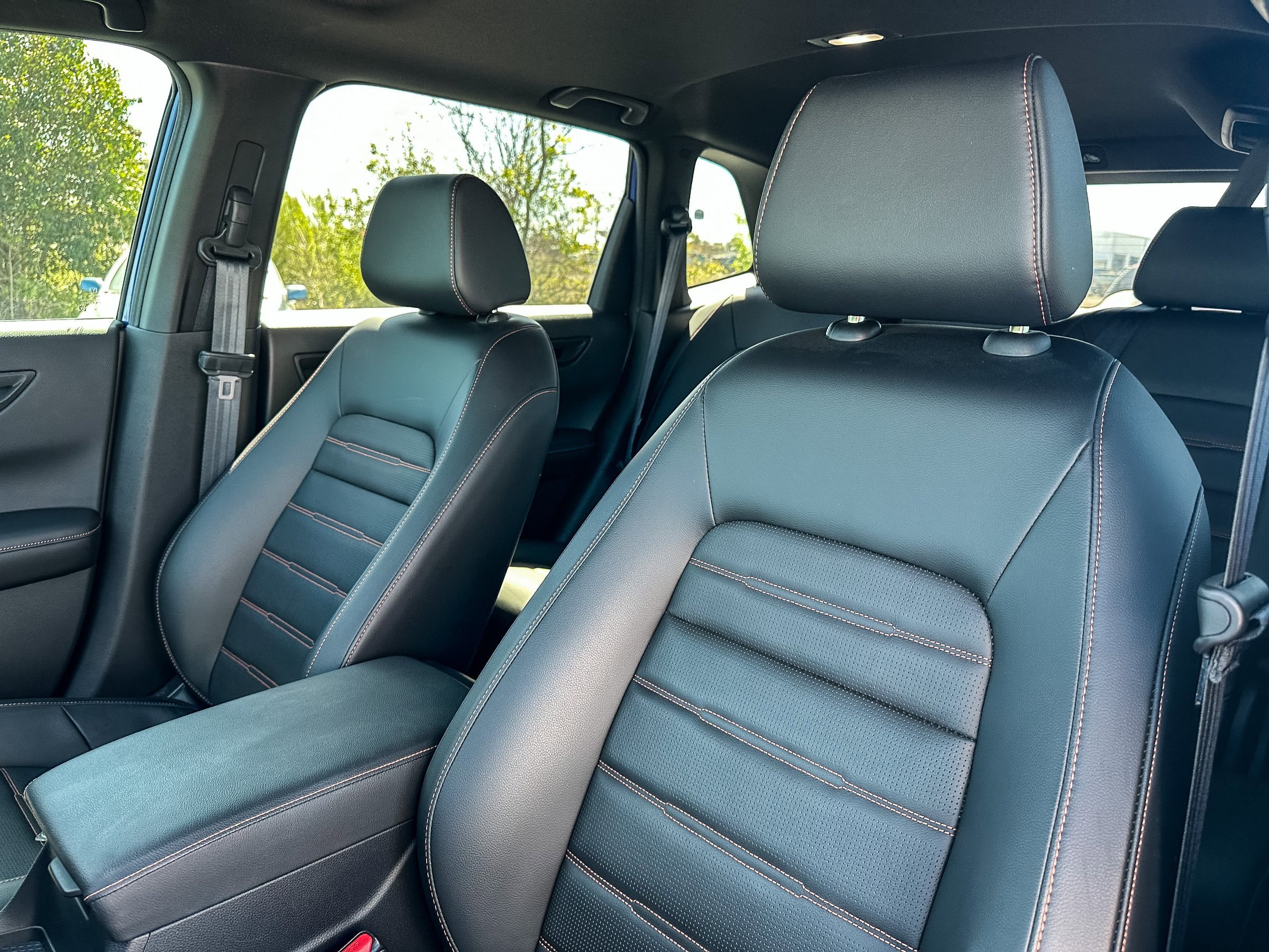 Used 2025 Honda CR-V Sport-L image 14