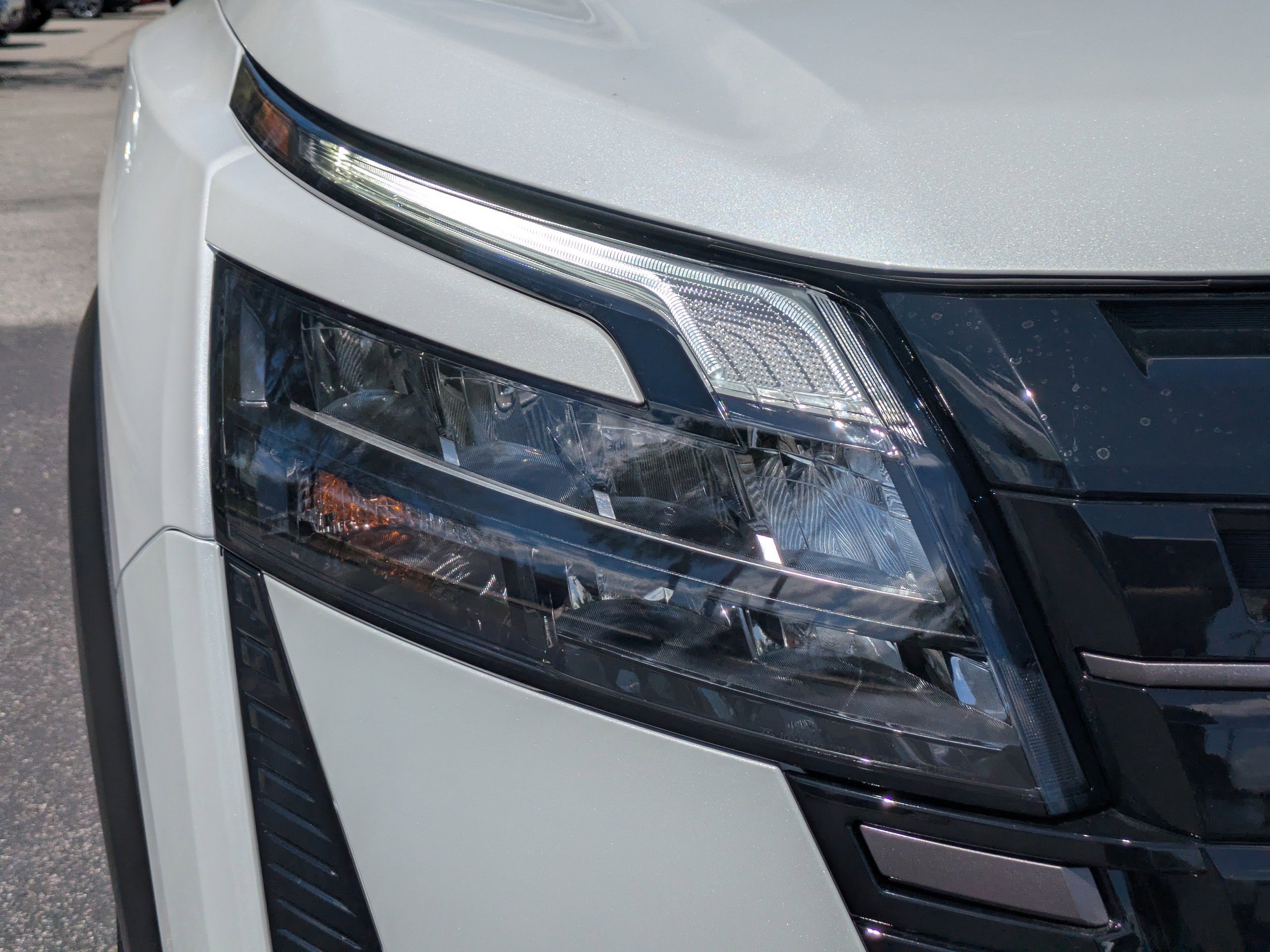 New 2026 Nissan Pathfinder SV AWD/4WD image 10