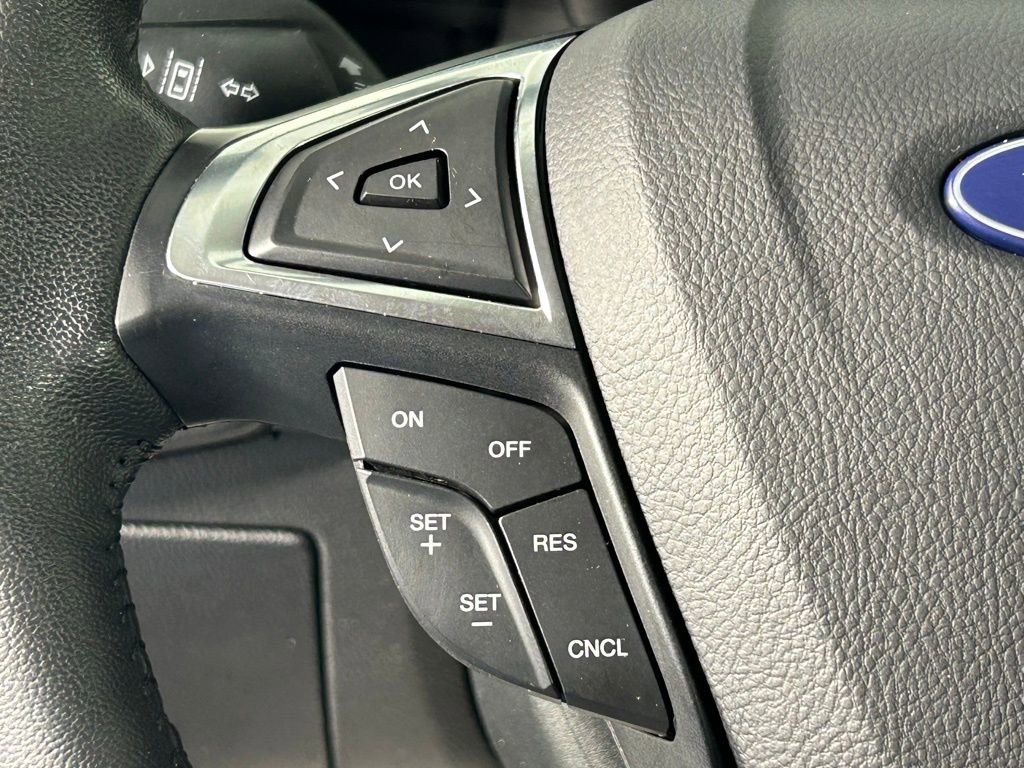 Used 2024 Ford Edge SEL image 25