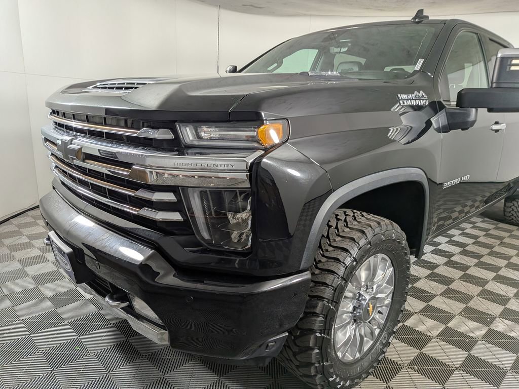 Used 2021 Chevrolet Silverado 3500 High Country w/ Z71 Off-Road Package image 9