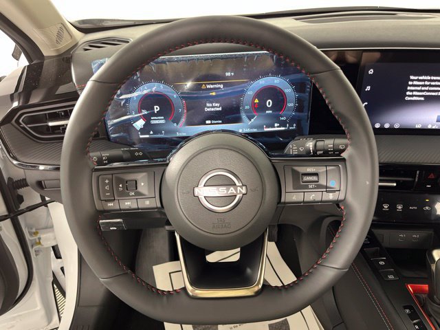 New 2026 Nissan Kicks SR w/ SR Premium Package FWD image 21