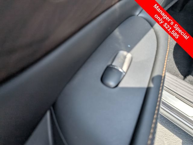 Used 2021 Nissan Murano Platinum w/ Cargo Package AWD/4WD image 12
