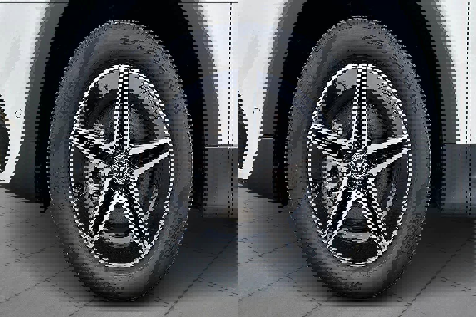 Certified 2024 Mercedes-Benz EQB 250+ image 10