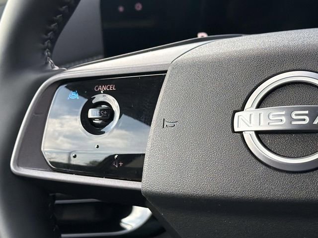 Certified 2025 Nissan Murano SV image 9