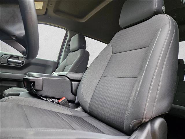 Used 2022 Chevrolet Silverado 1500 Custom Trail Boss AWD/4WD image 15