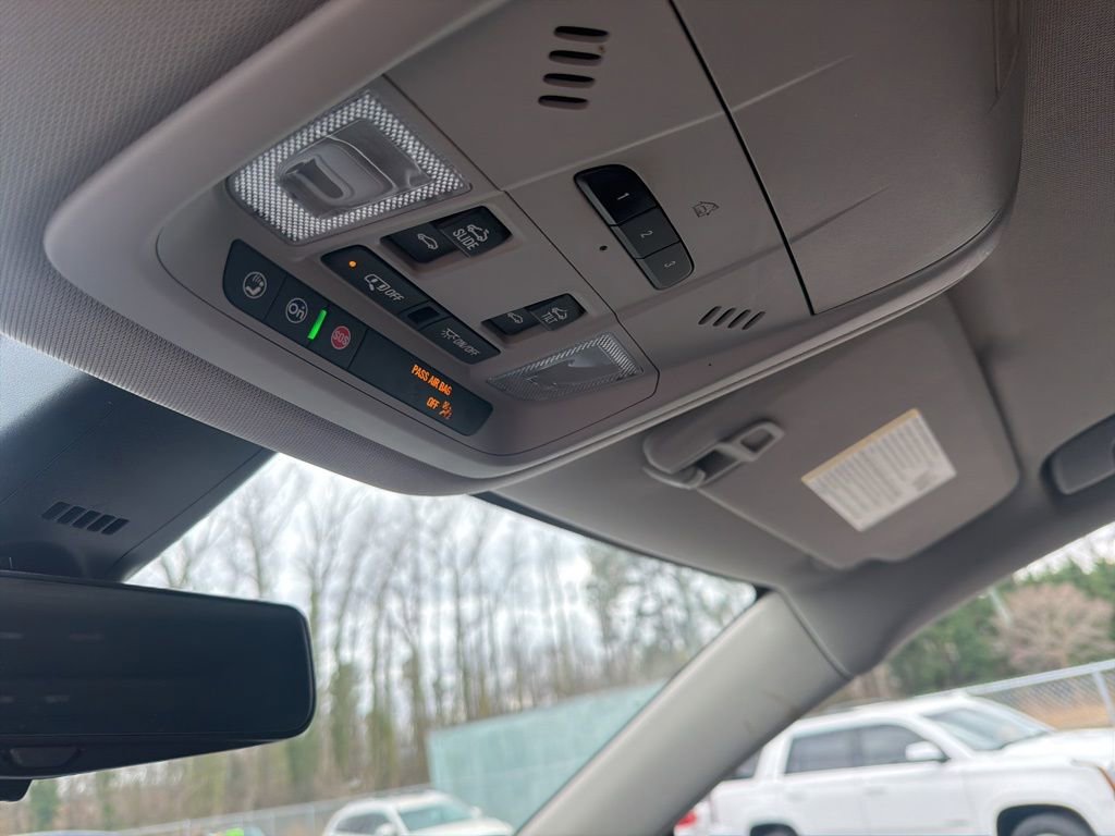 Used 2021 Buick Enclave Avenir w/ Avenir Technology Package image 20